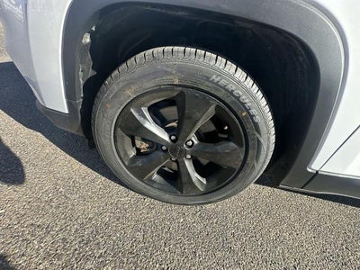 2020 Jeep Cherokee Altitude