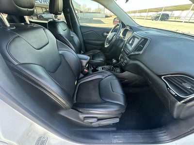 2020 Jeep Cherokee Altitude