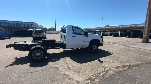 2025 Chevrolet Silverado 3500 HD Chassis Cab Work Truck